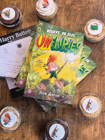 Harry Batten cupcakes decorated for a children's book of the month