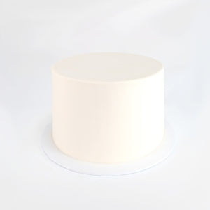 'Free From' Undecorated Cake