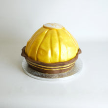 Load image into Gallery viewer, Custom Cake
